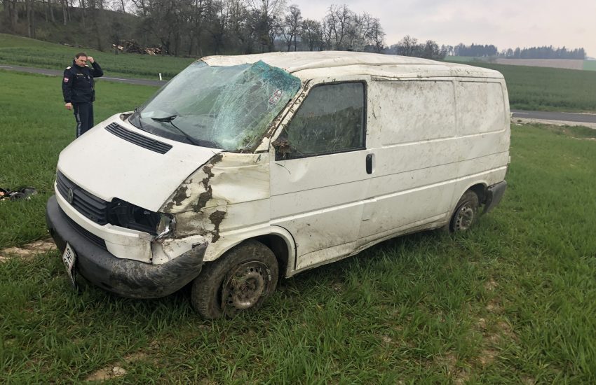 Ölaustritt nach Verkehrsunfall