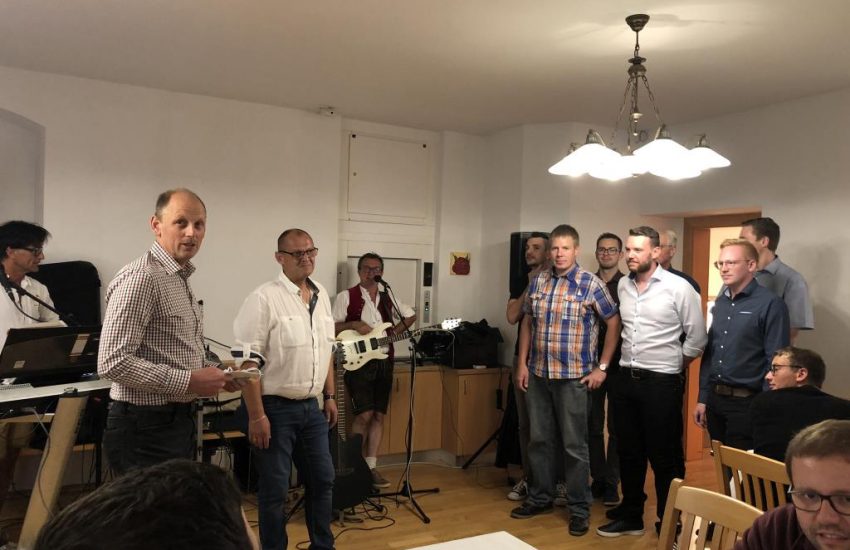 Sinzinger Helmuth lädt zum 50er